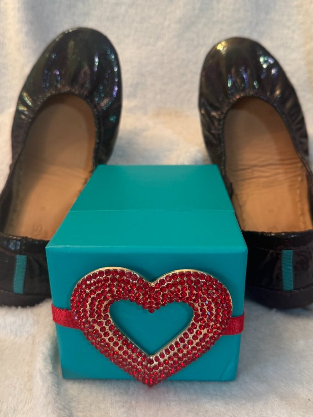 Arabian Nights Tieks size 8 with Box, Pouch/Bag and LE VD Crystal Heart Topper - Picture 4 of 17